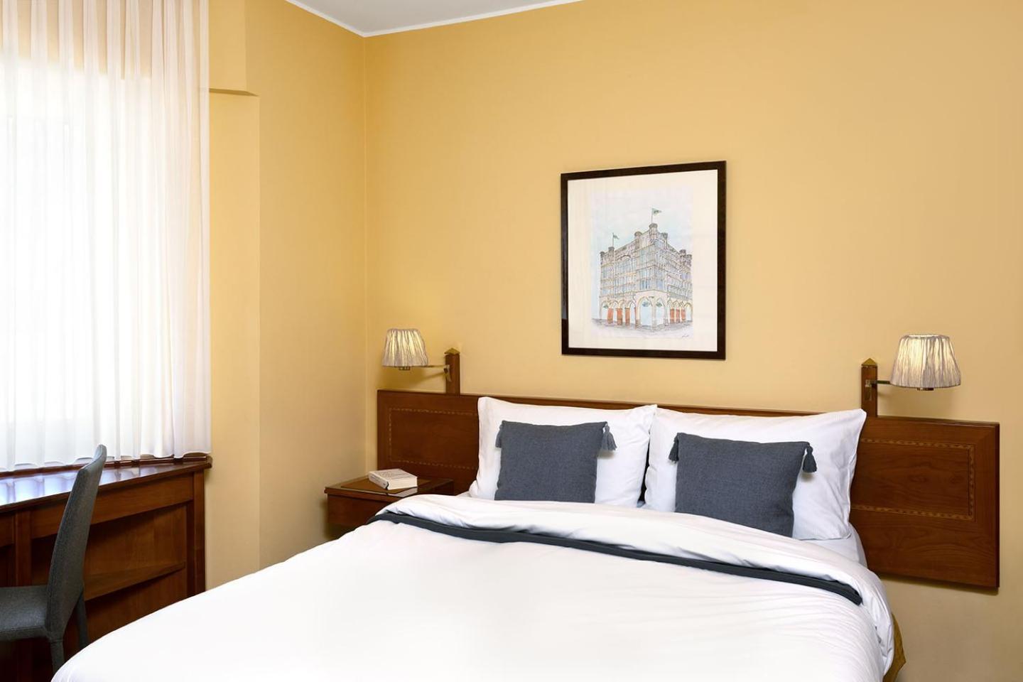 Hotel Regina -Garni Koeln Pokoj fotografie